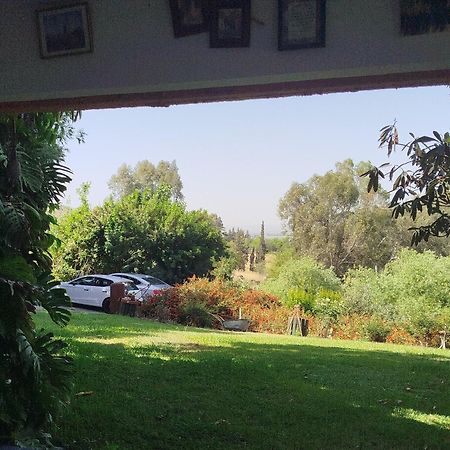 צימר בודד בגליל העליון Kefar Szold Exteriör bild