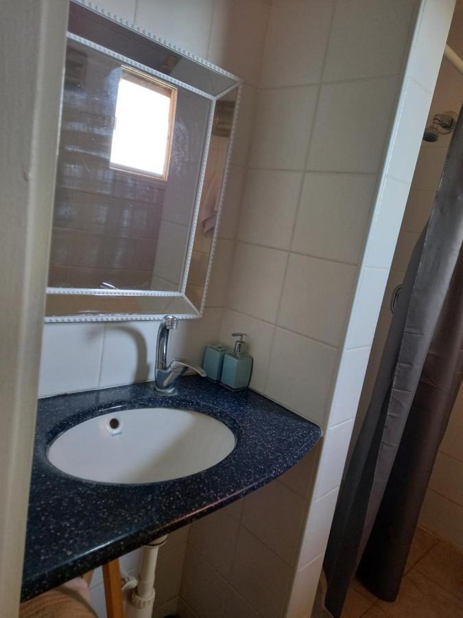 צימר בודד בגליל העליון Kefar Szold Exteriör bild